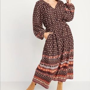 Old Navy Long-Sleeve Waist-Defined Tiered Poet Midi Dress NWT Large